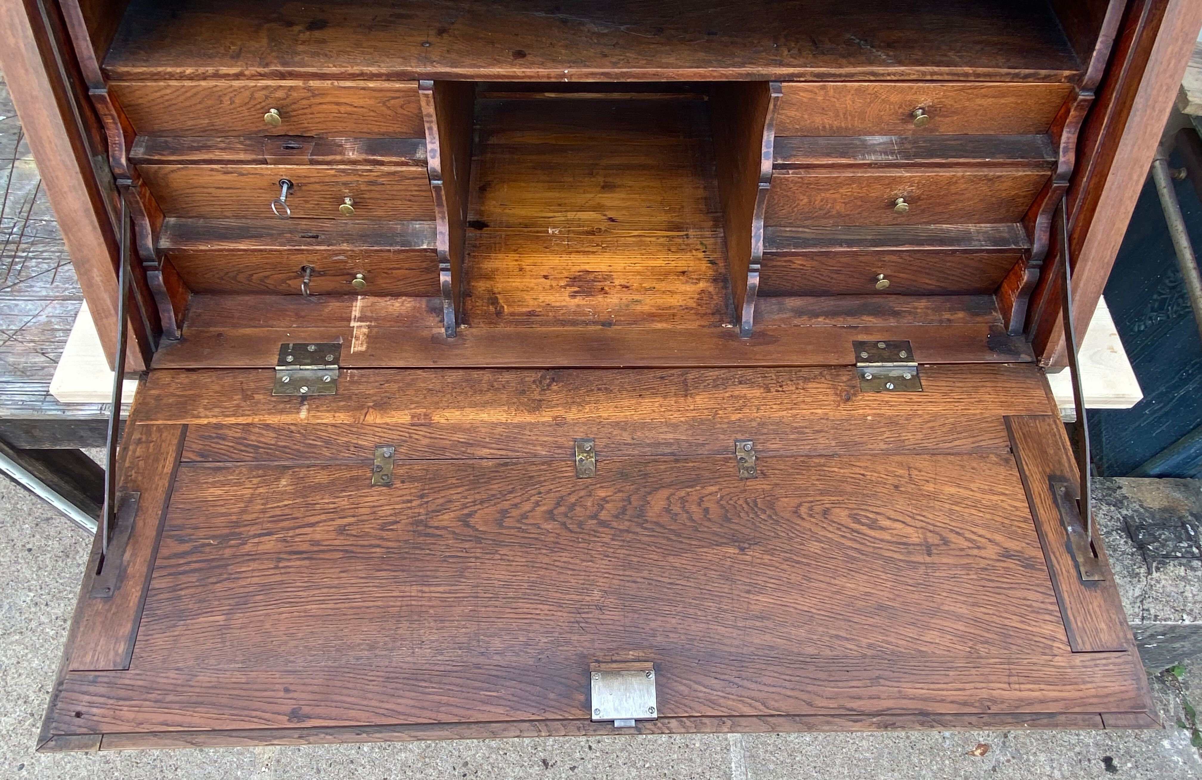 Furniture bahut three old body