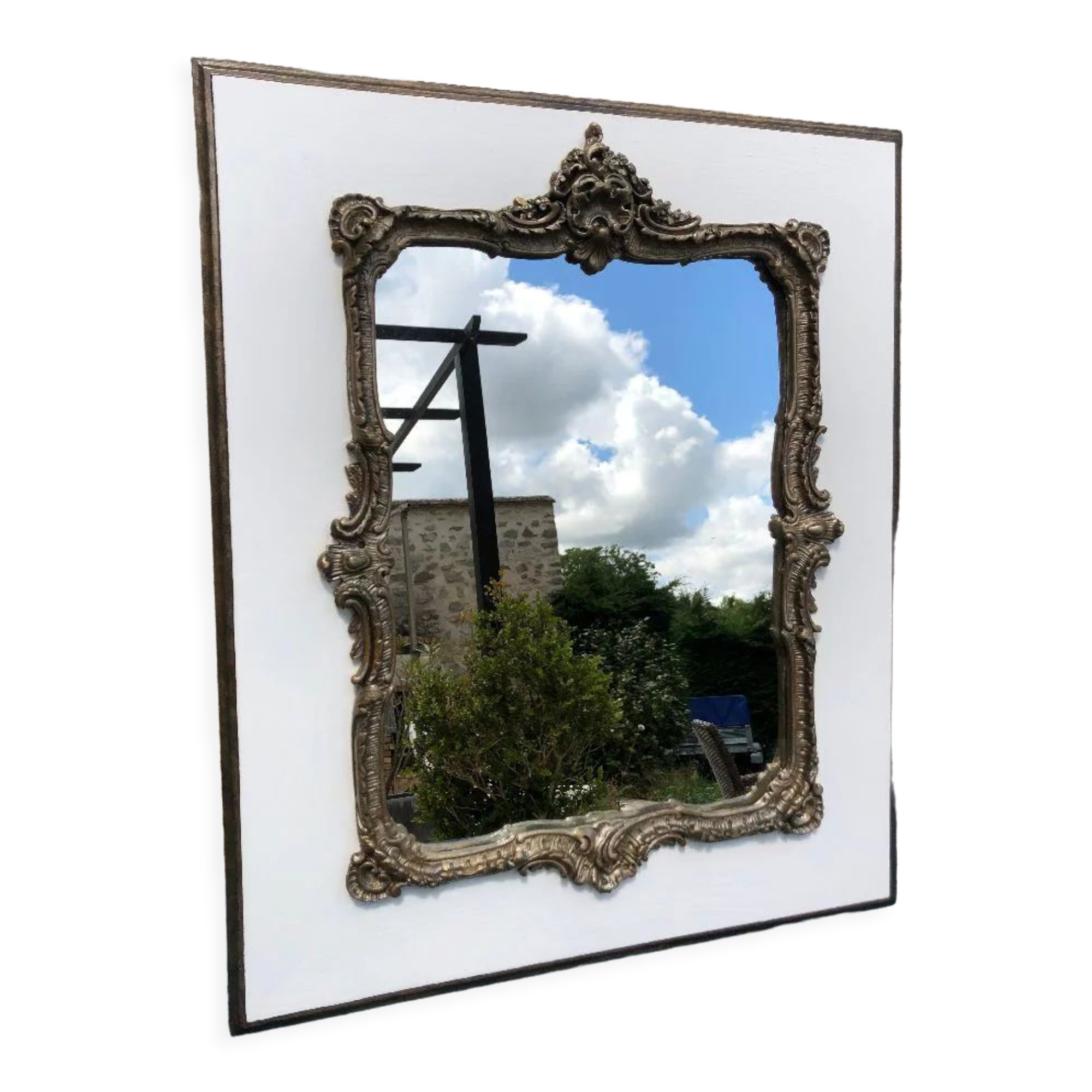 Redesigned wooden mirror