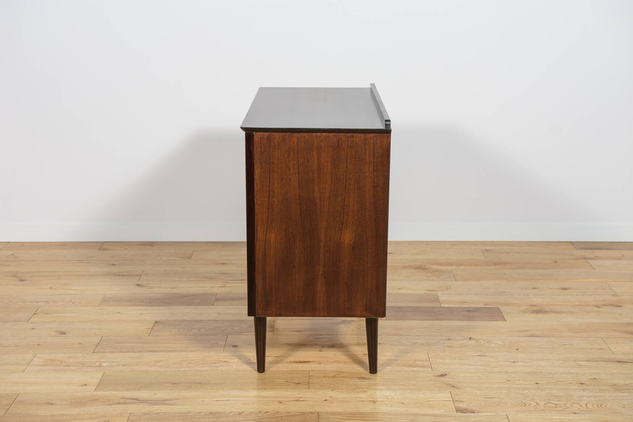 Commode en teck du milieu du siècle, Danemark, années 1960