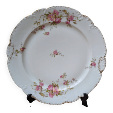 Porcelain plate with floral decoration, gilding, and relief MR France 25.5cm