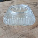 Plafonnier ancien en verre moulé