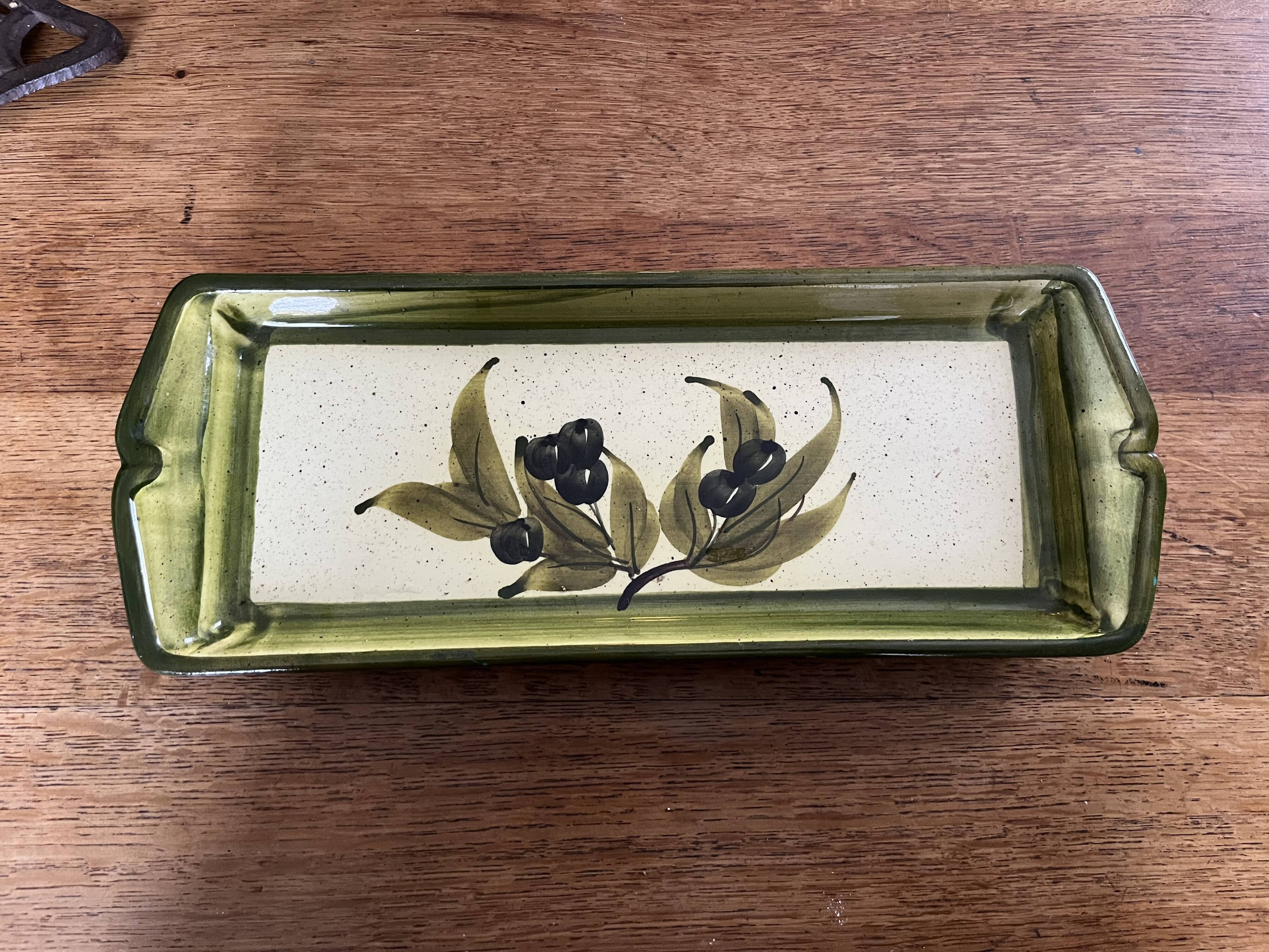 Vallauris cake dish
