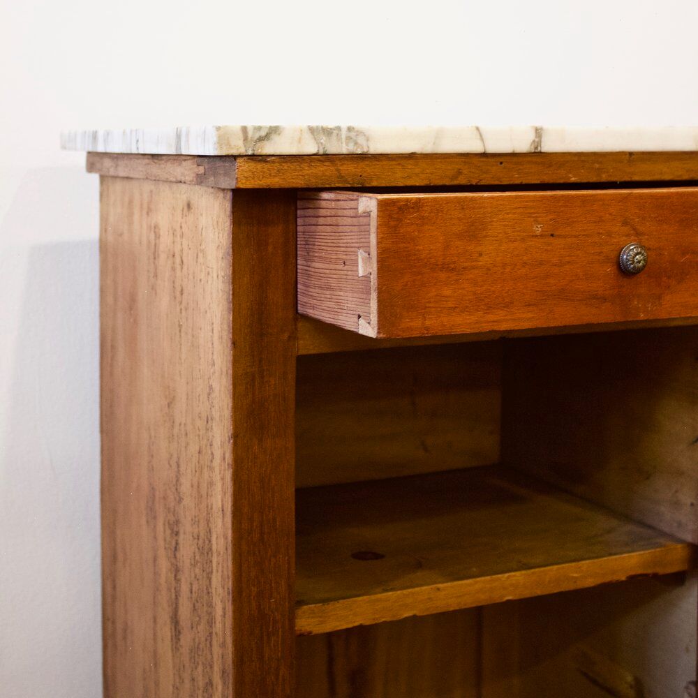 Bedside of the 1910s