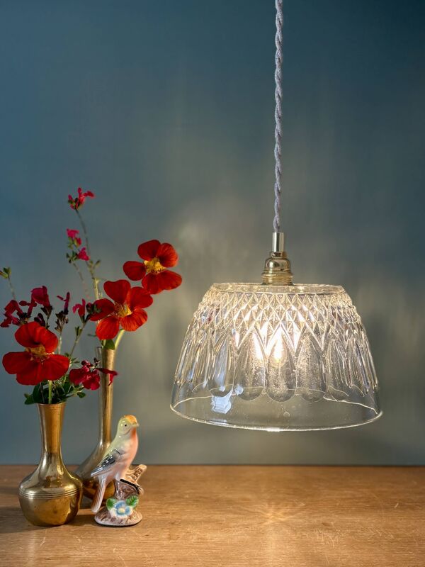 Suspension abat-jour vintage en verre travaillé - collection vaisselle