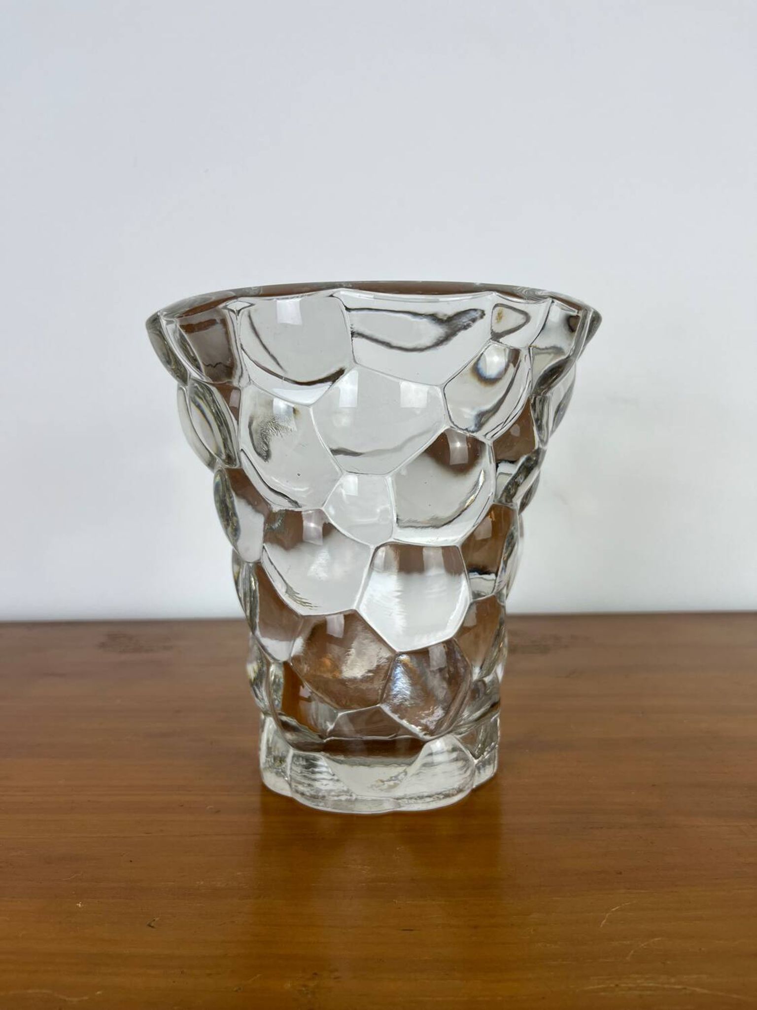 Vase Pierre D’Avesn nid d’abeille art déco signé