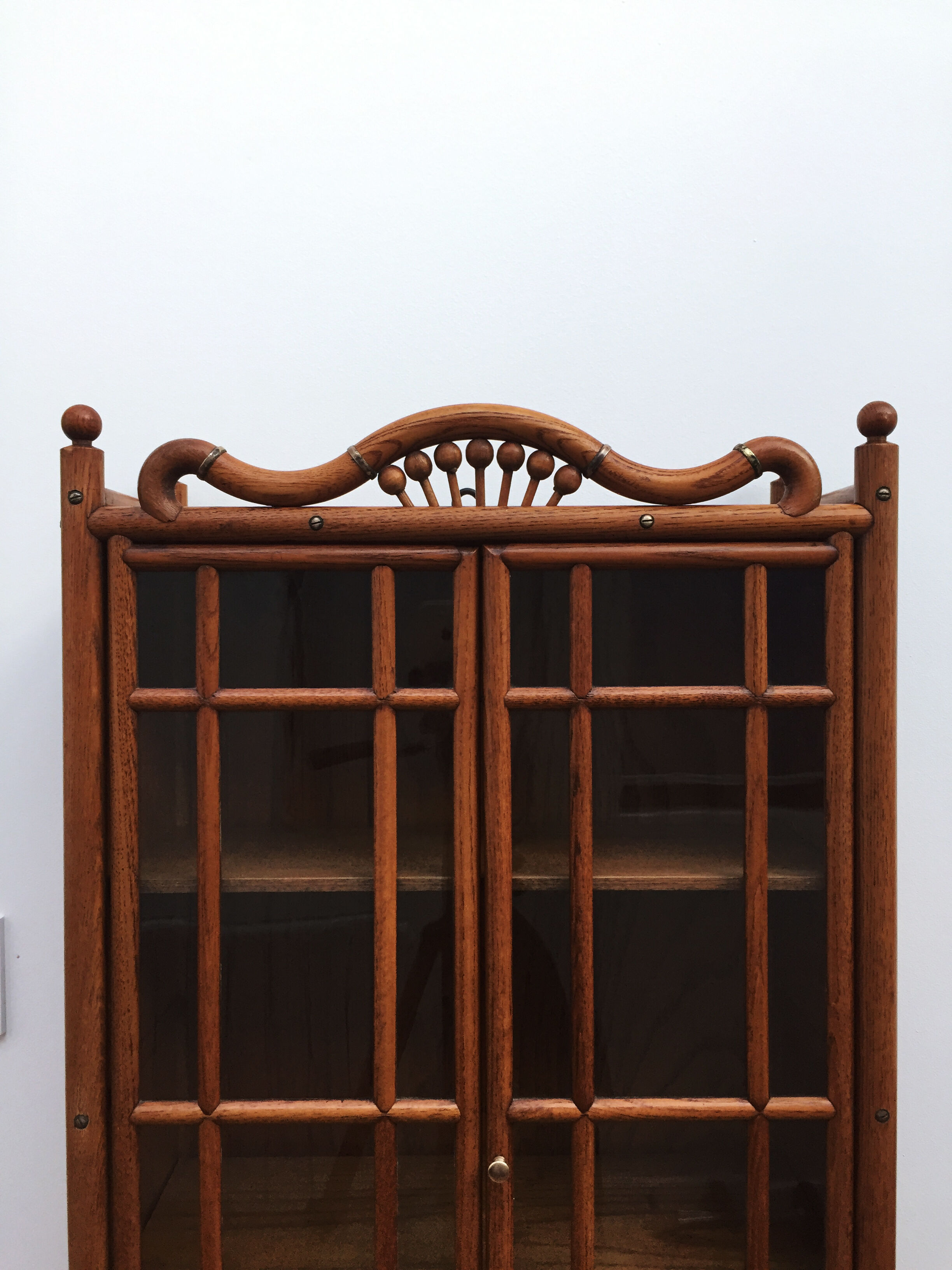 old window to be placed or hung