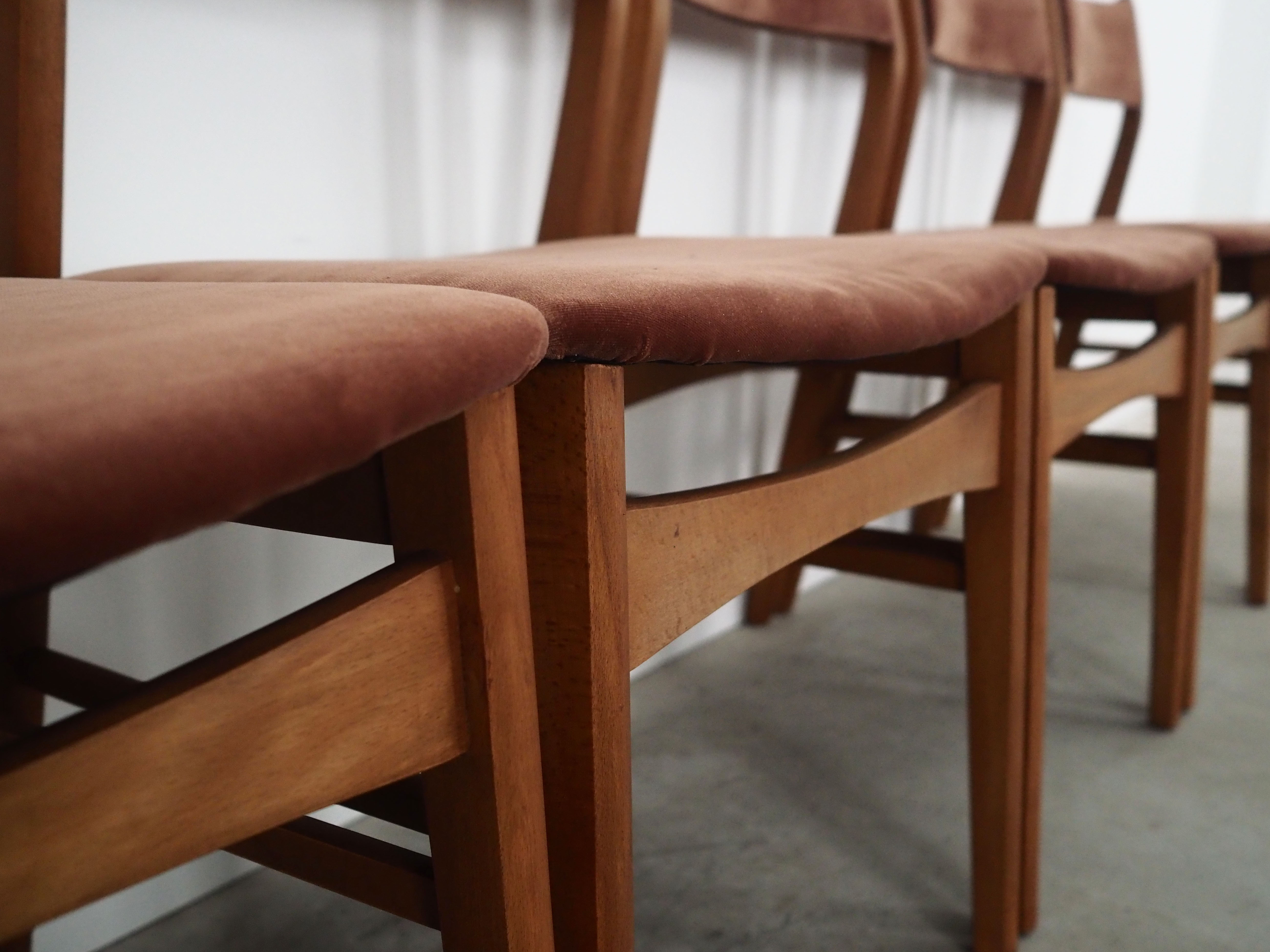 Set of six beech chairs, Danish design, 70s, made in Denmark