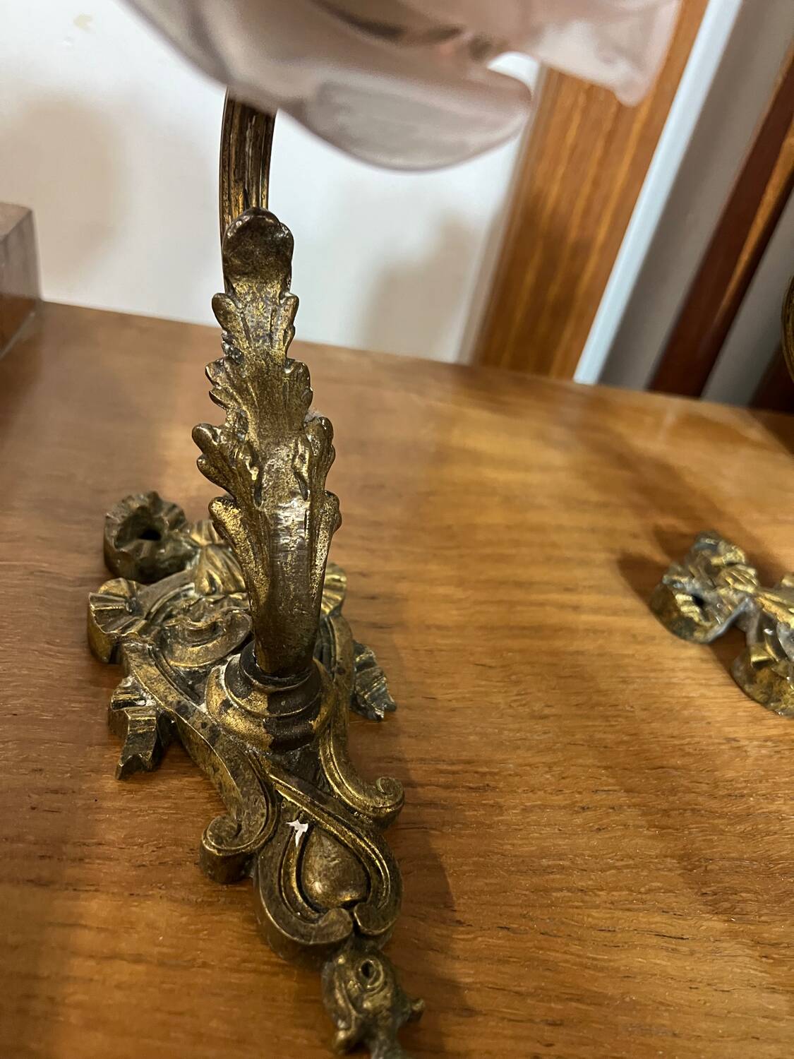 Pair of Art Nouveau wall sconces in bronze