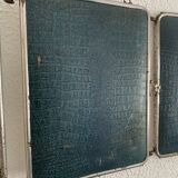 Vintage 1950s beveled duck barber triptych mirror - 24 x 58 cm