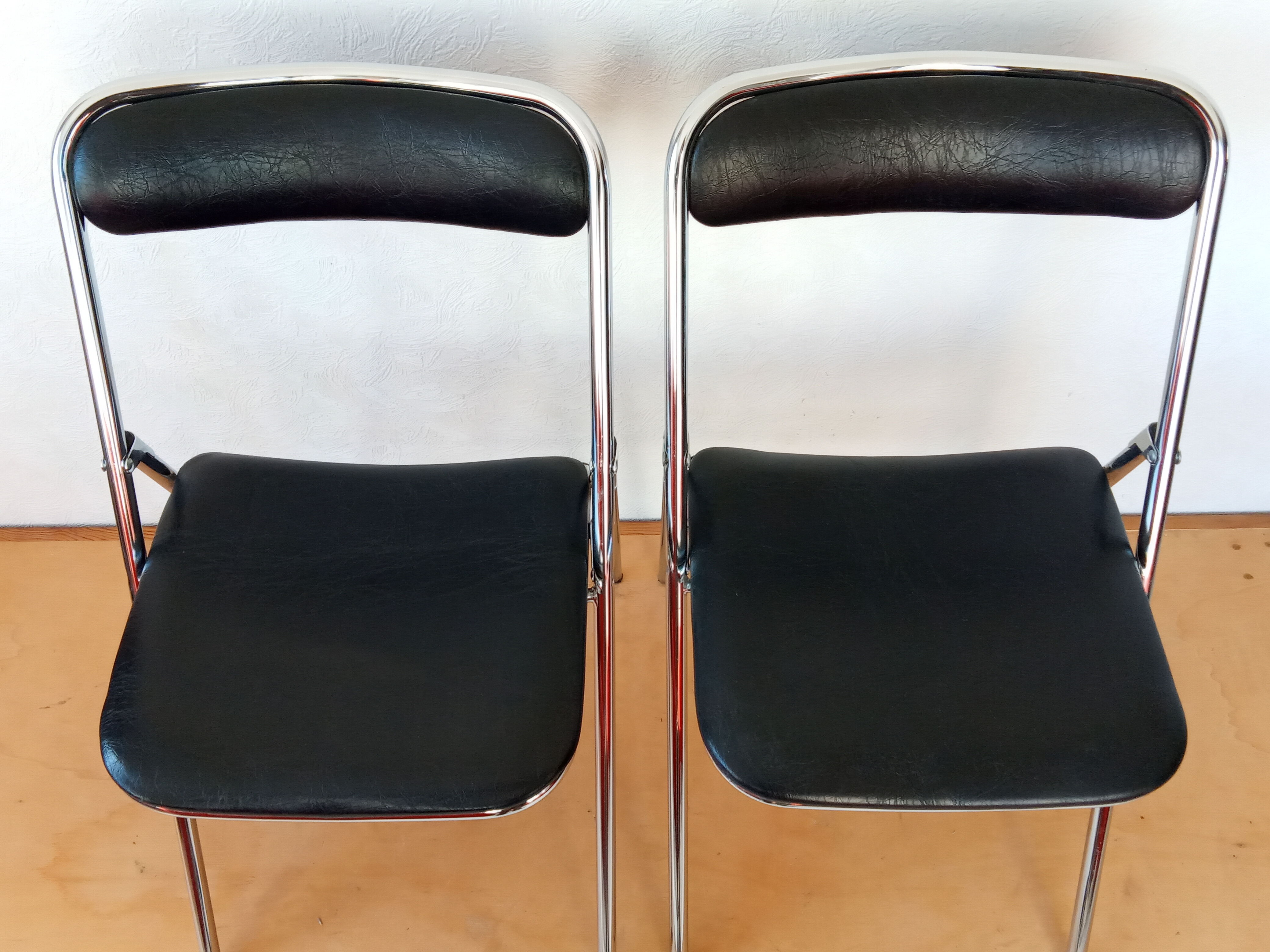 Pair of vintage folding chairs
