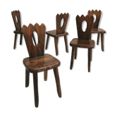 Suite de 5 chaises en orme massif, 1950