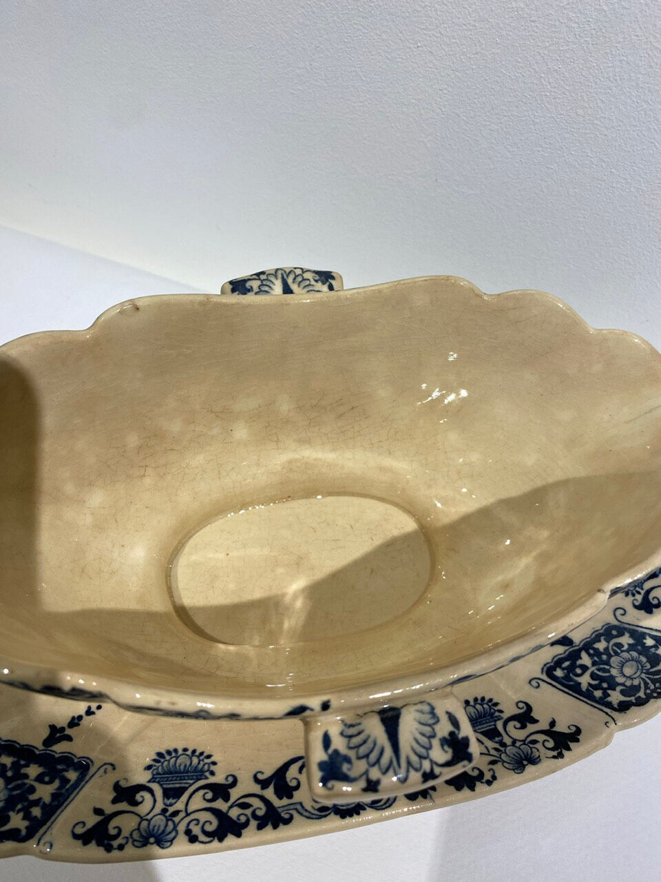 Saucière manufacture of Gien early XX century.