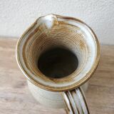 Old pitcher signed