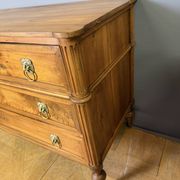 Commode d'époque Louis XVI en Noyer Blond