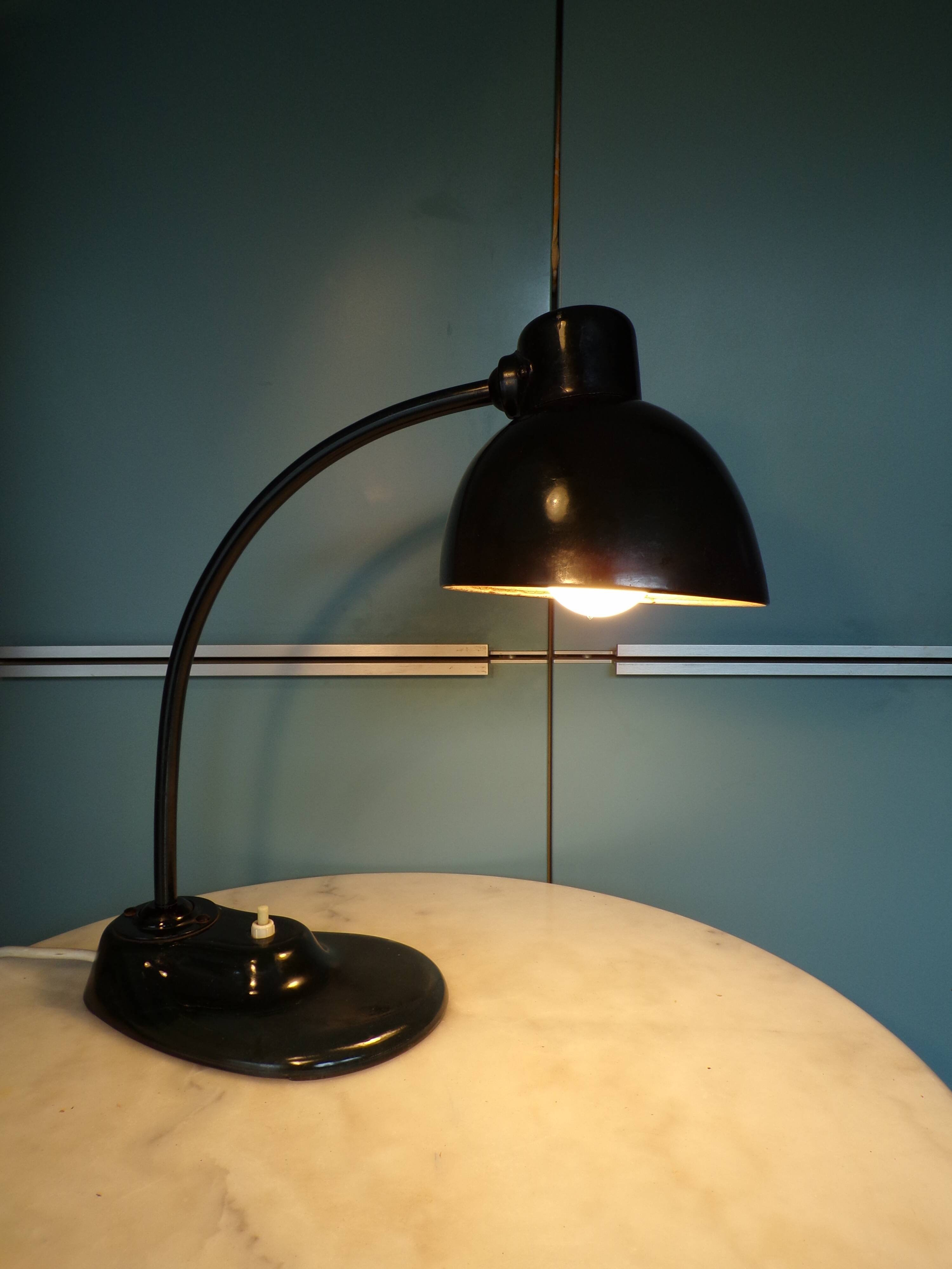 Kandem 756 lamp designed by Marianne Brandt