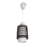 Opaline and metal suspension