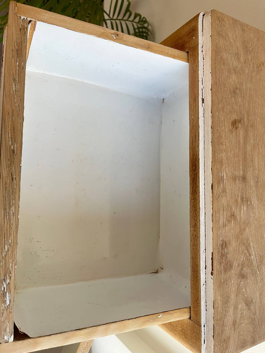 Confiturier / Chiffonier / Petit buffet bois patiné