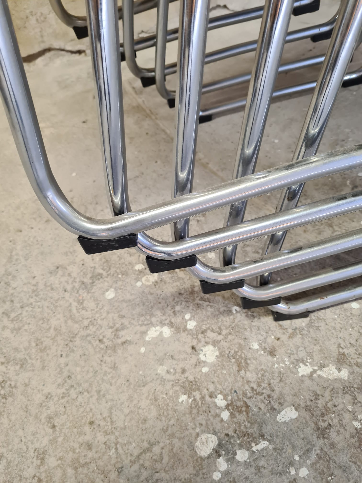 Set of four Pagwood Flototto chairs