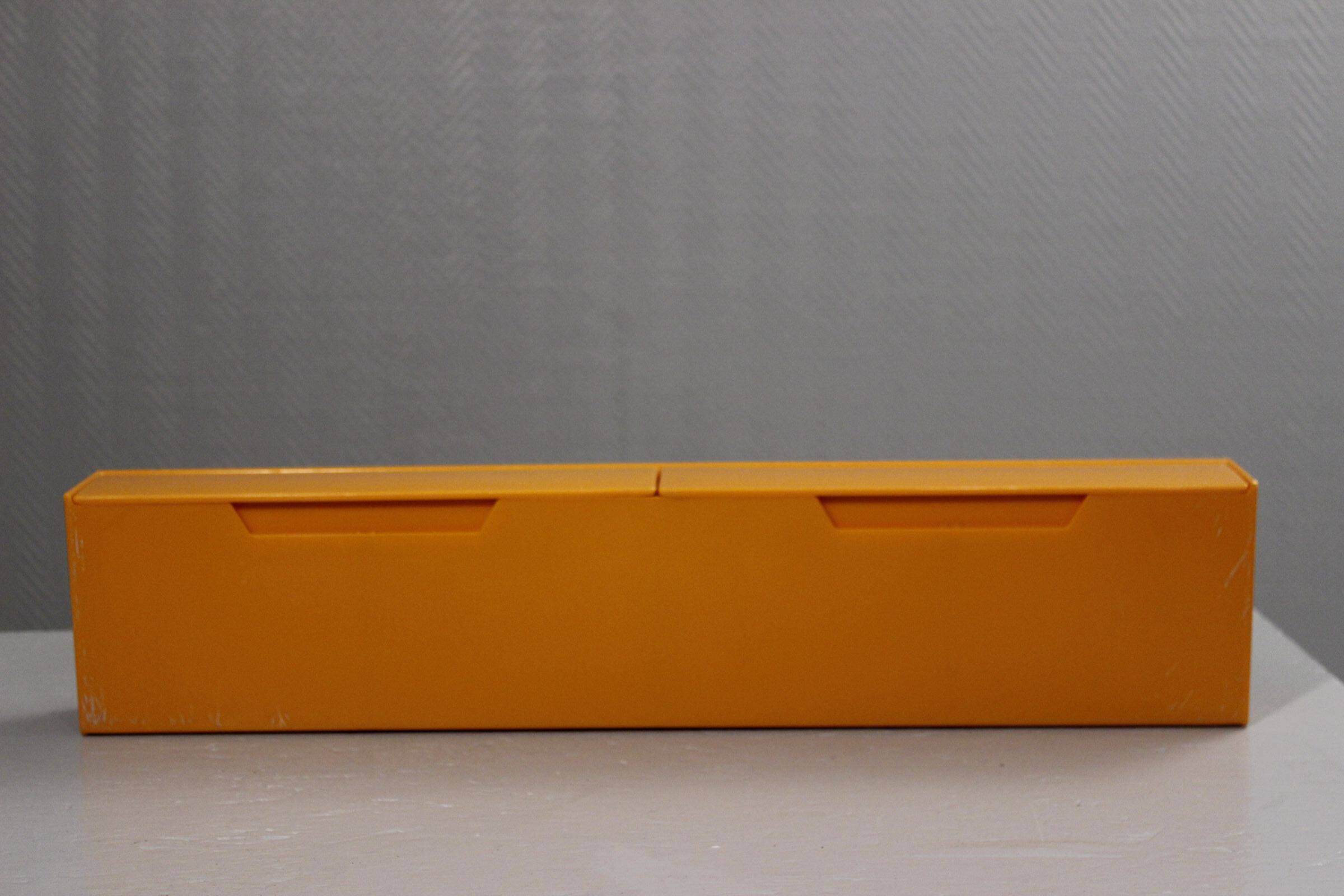 Wall shelf tablet with drawers, plastic Grosfillex 1970s Space Age