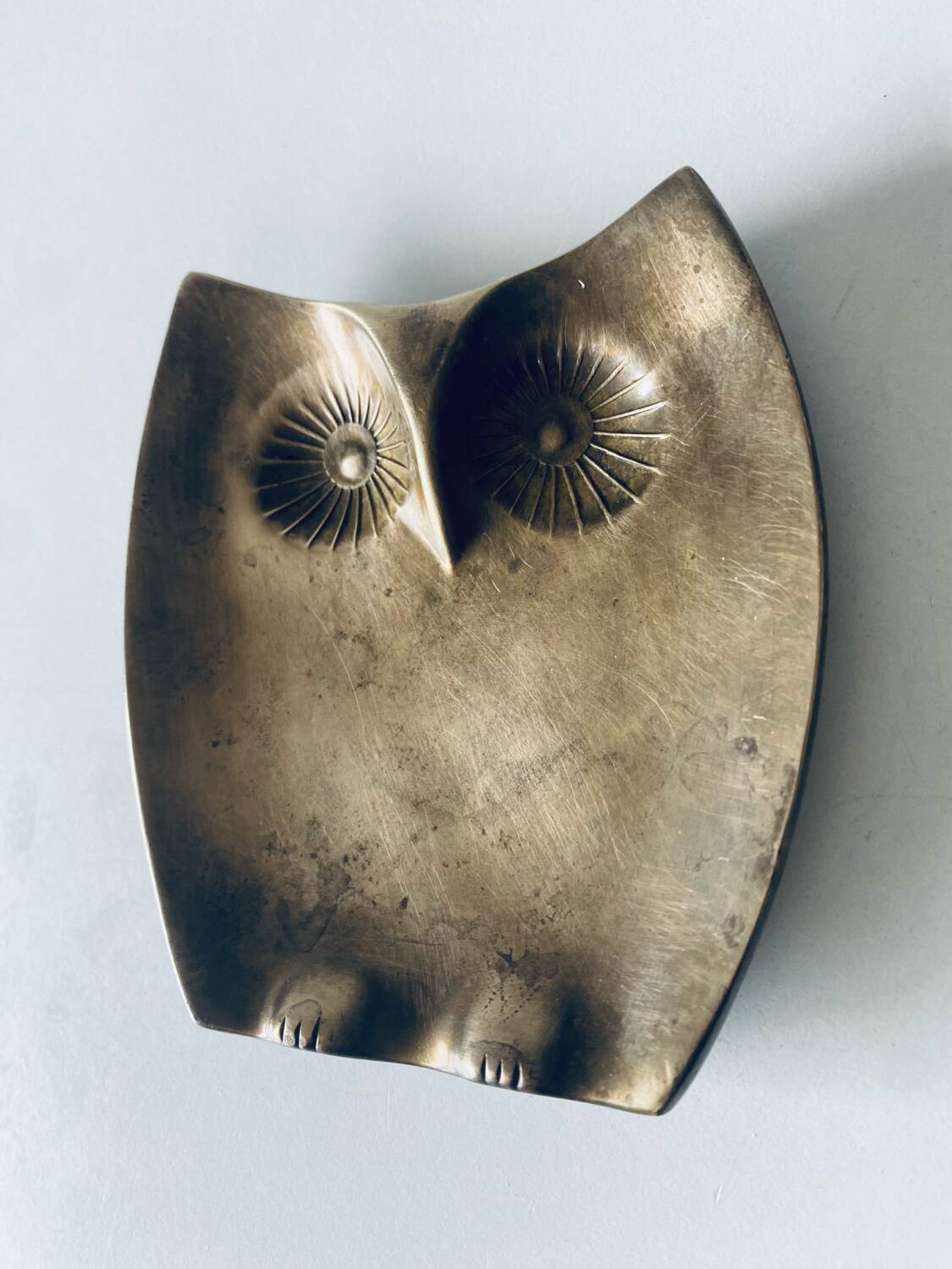 Bronze owl pocket tray