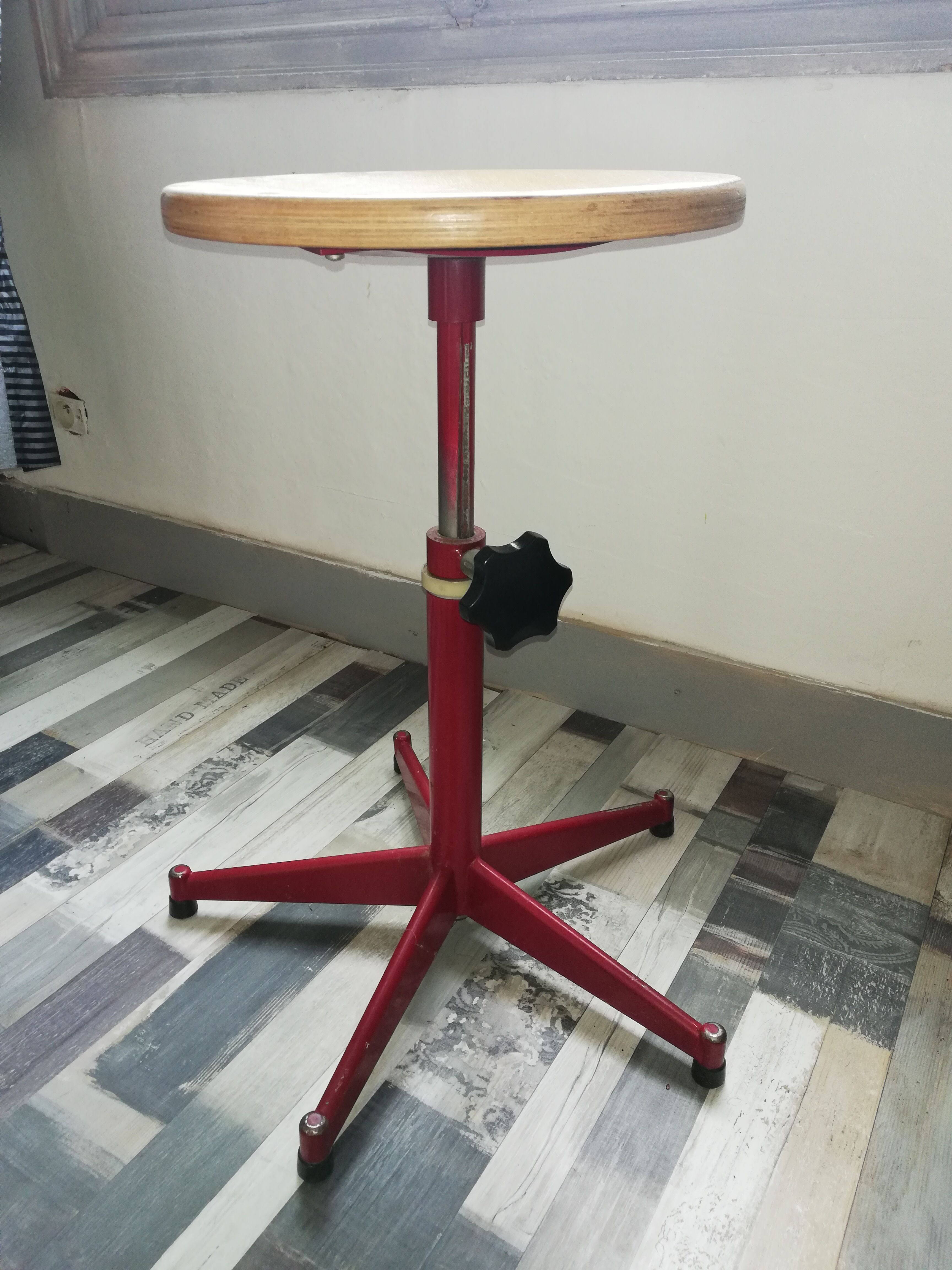 Lot of two workshop stools