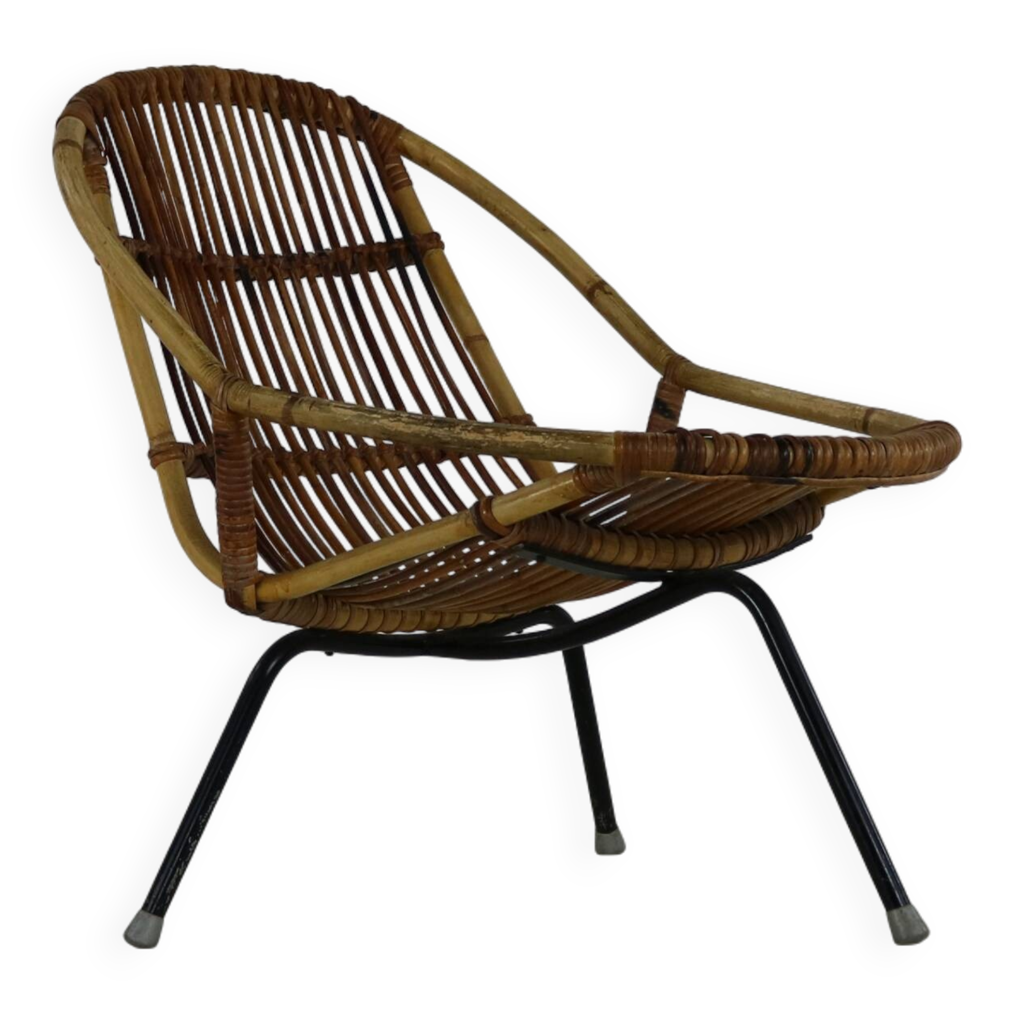 Three legged dutch design rattan easy chair by D. van Sliedregt