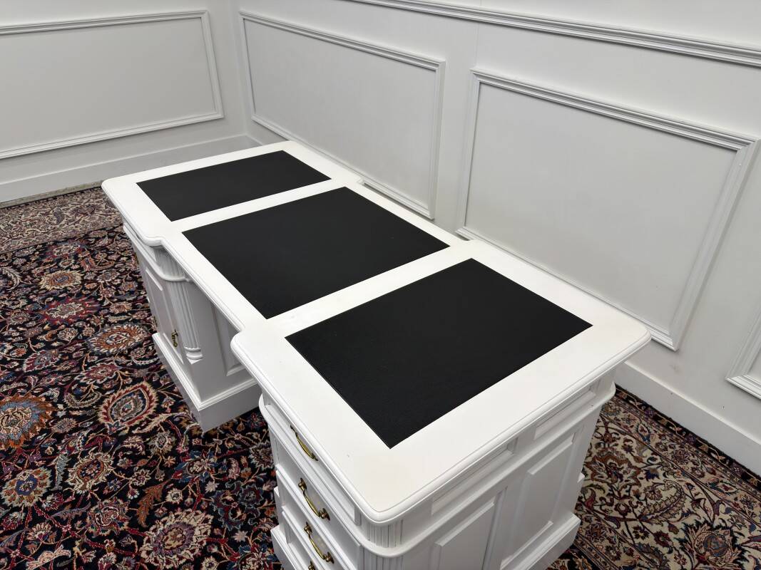 Classic English White Chesterfield Desk