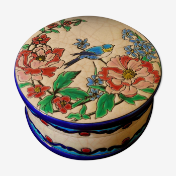 Bonbonnière, ceramic enamels from LONGWY with décor referenced by Maurice CHEVALLIER, model AUBADE!