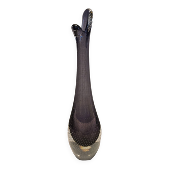 Vase Bec violet/transparent en verre soufflé bouche de haute qualité. Design danois