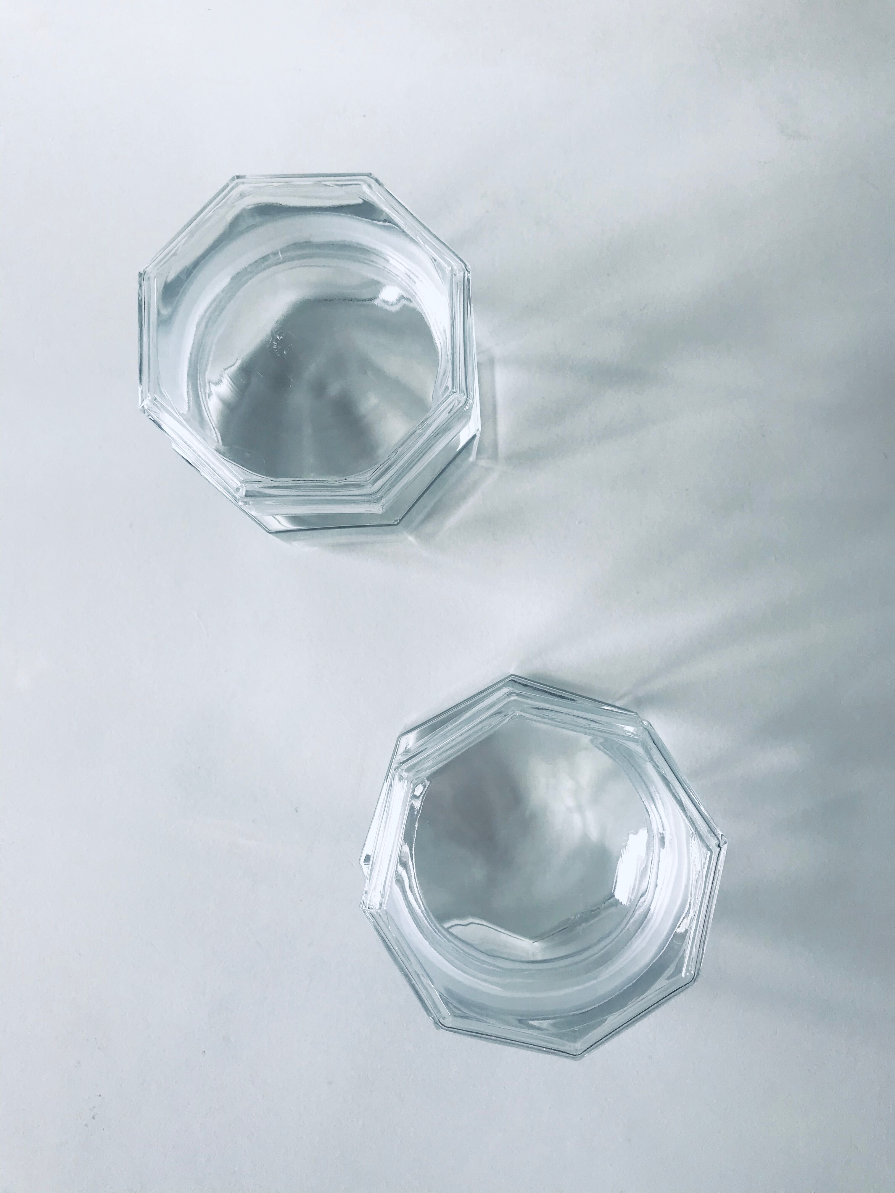 Pots en verre hermétique forme hexagonale