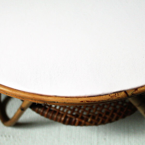 Table basse en rotin et bambou vintage