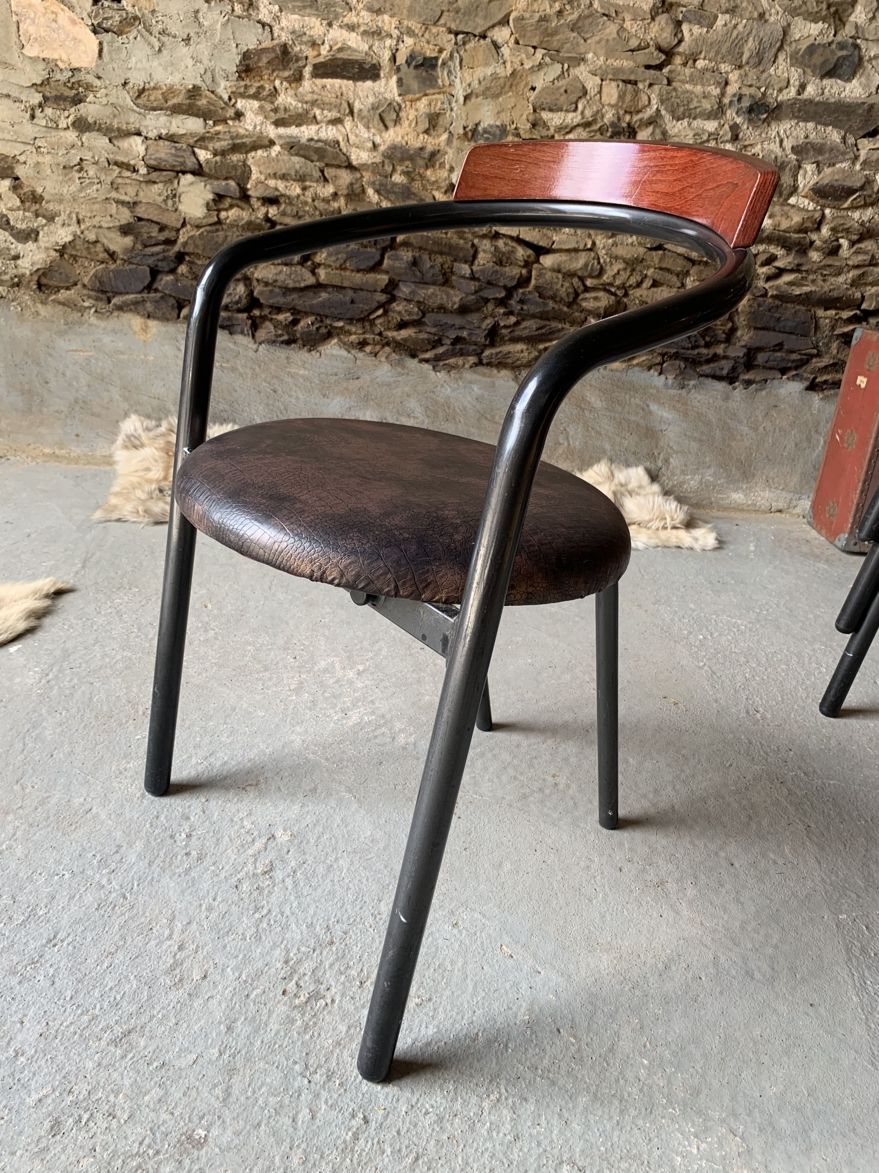 Set of 4 Stif armchairs