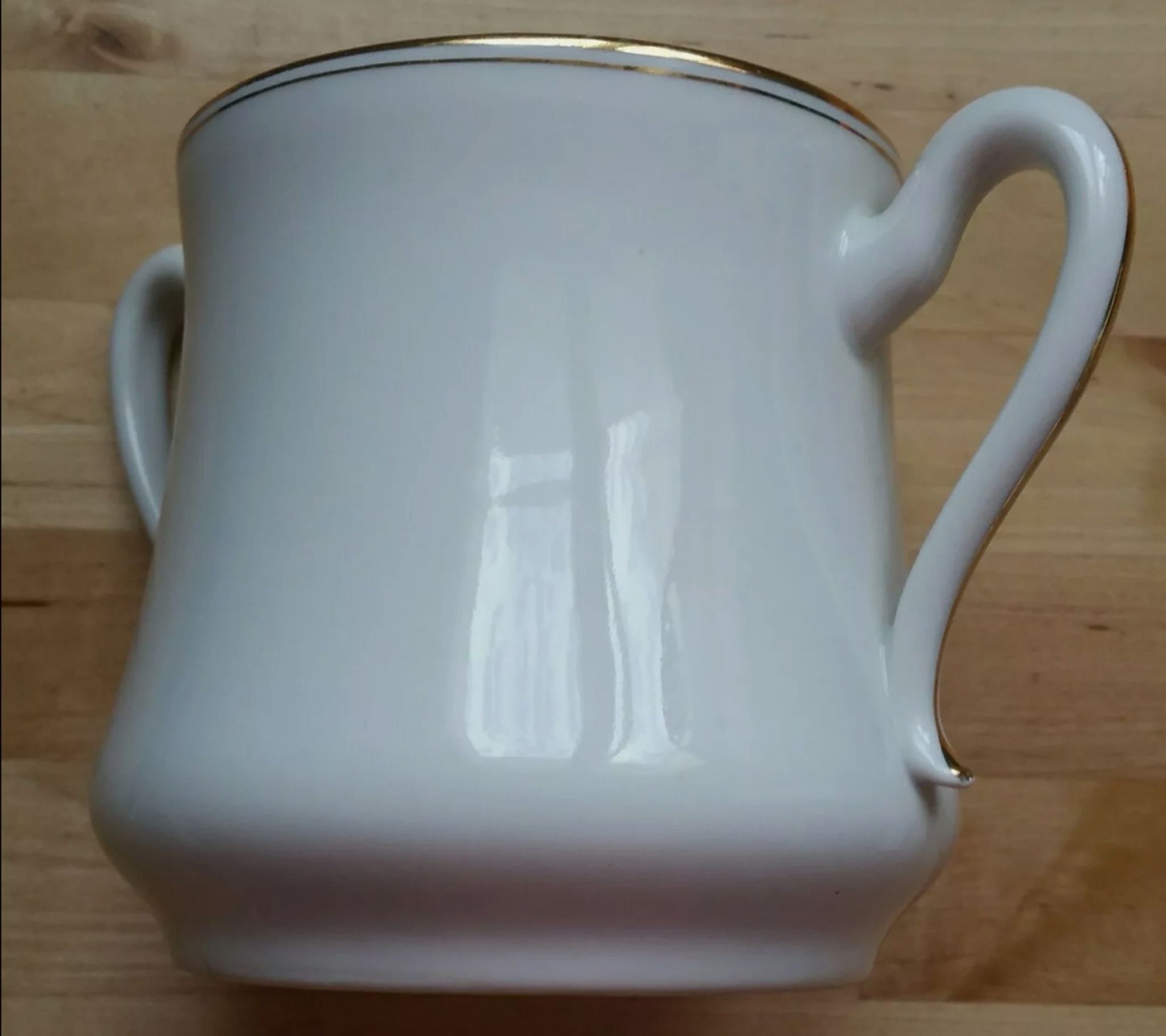 Sucrier vintage porcelaine de Limoges liseré or
