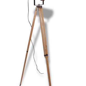 Lamp Design industrial Spot of film on tripod army oak