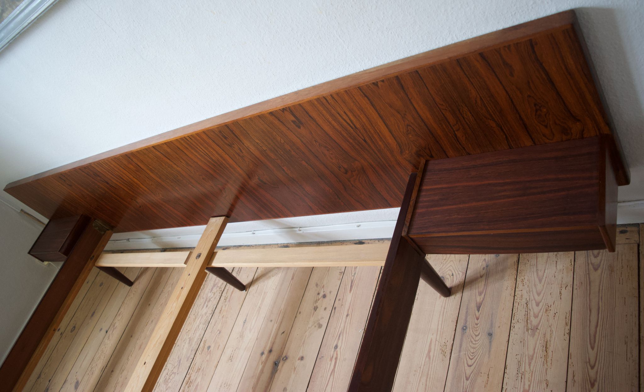 Danish rosewood floating bed from Sannemans Møbelfabrik, 1960s
