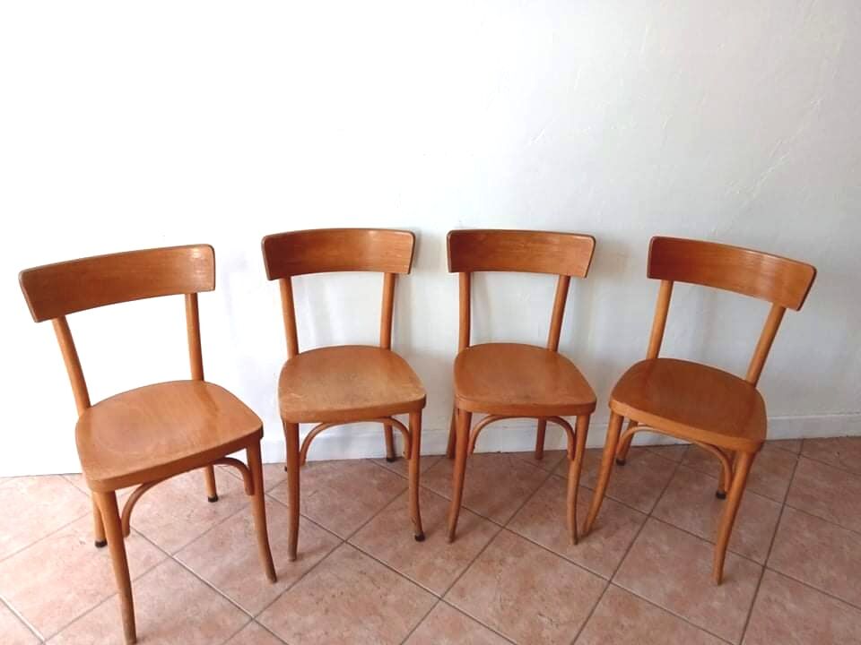 Set of 4 Thonet chairs
