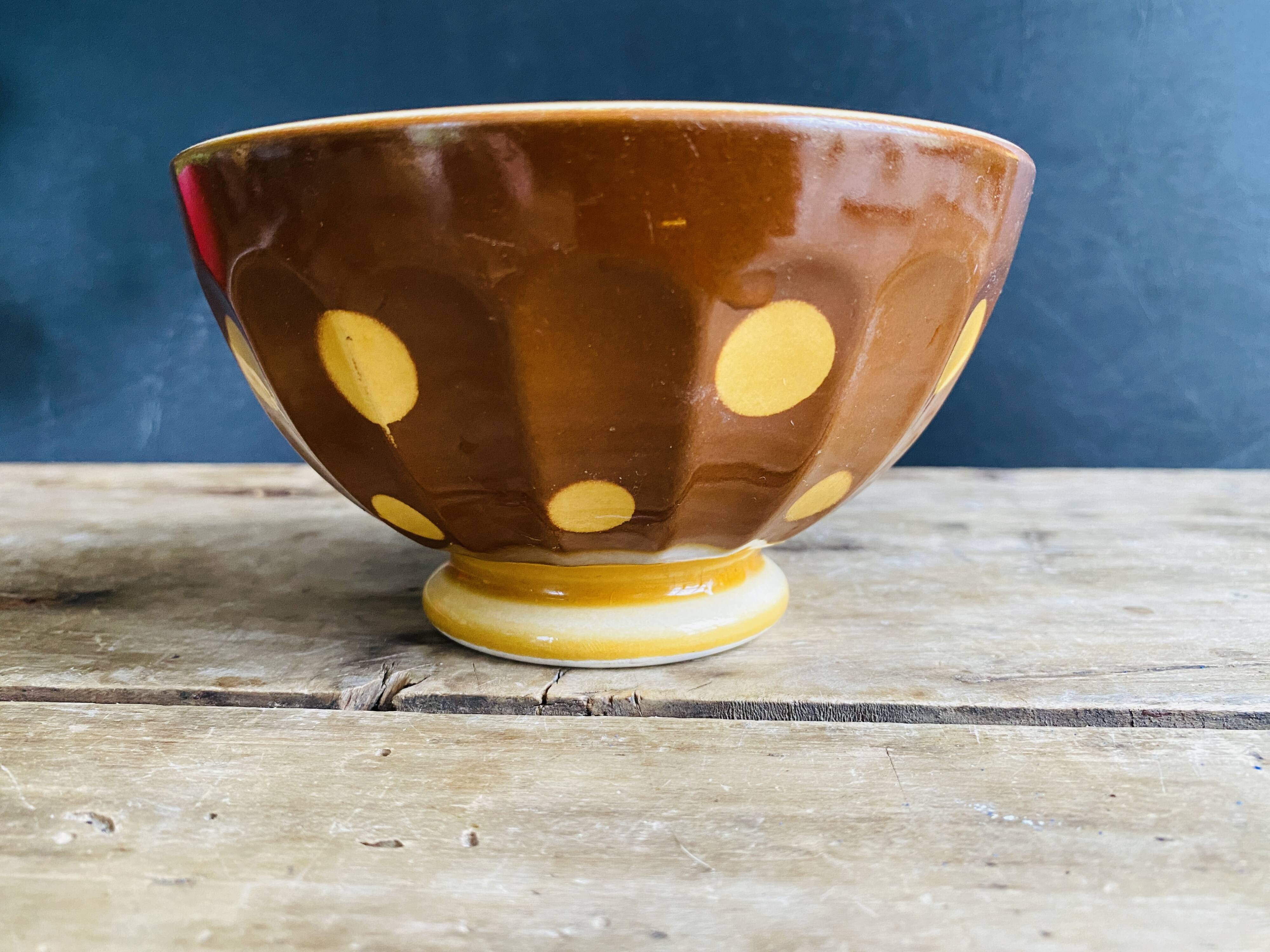 Old faceted bowl with polka dot pattern from the Sarreguemines earthenware factory