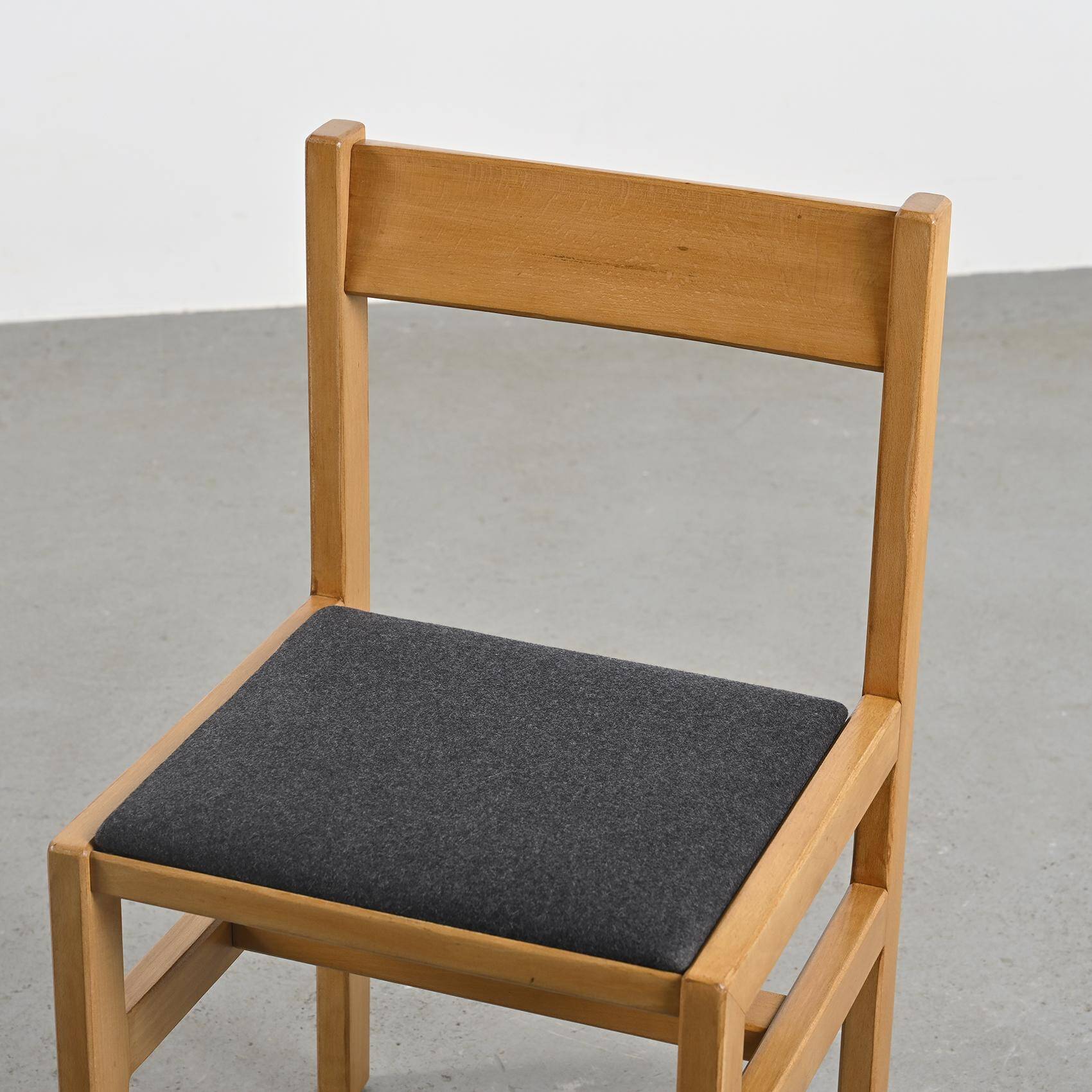 Chaise en Acajou Blond par André Sornay, circa 1960