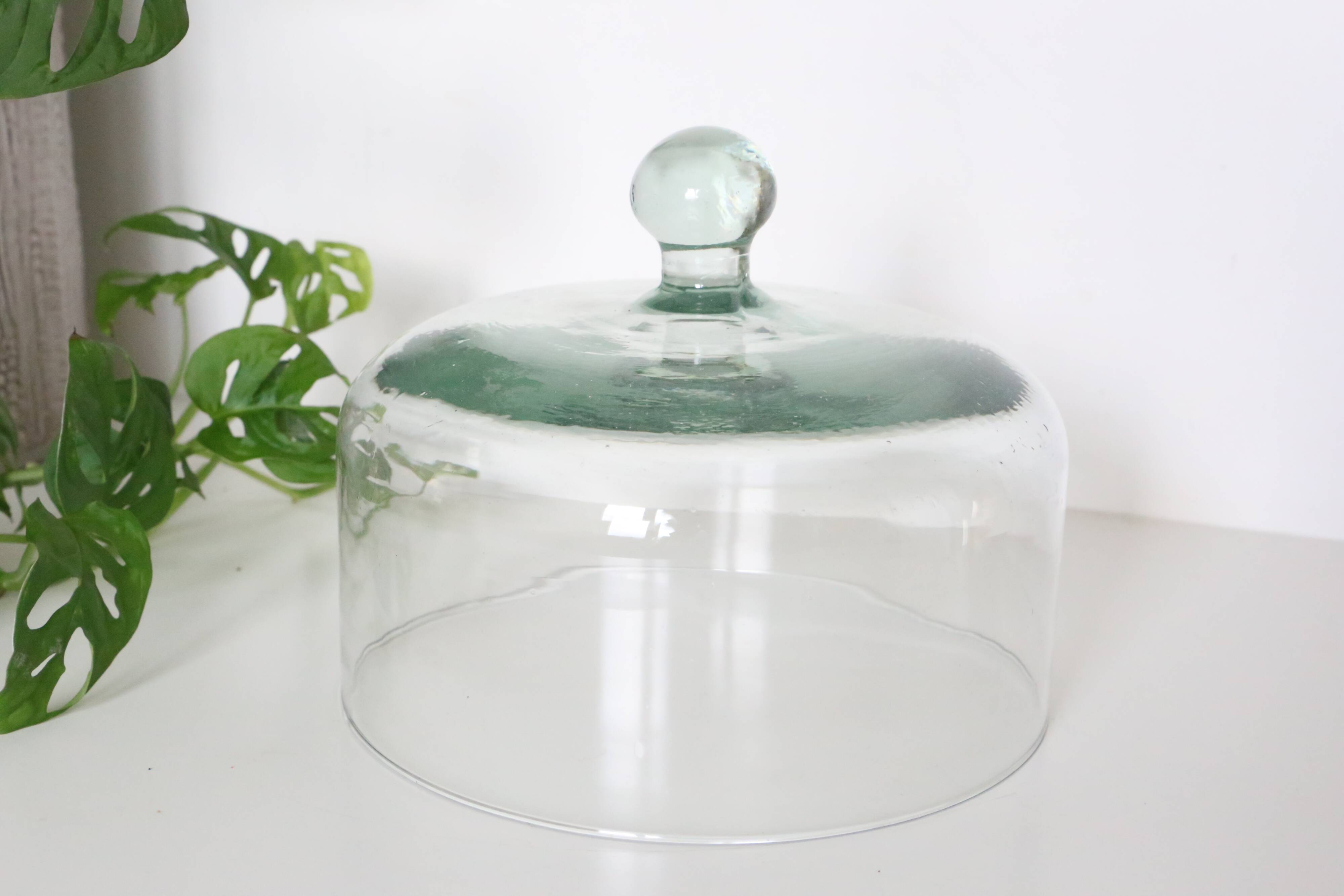 Glass bell from the 50s, vintage