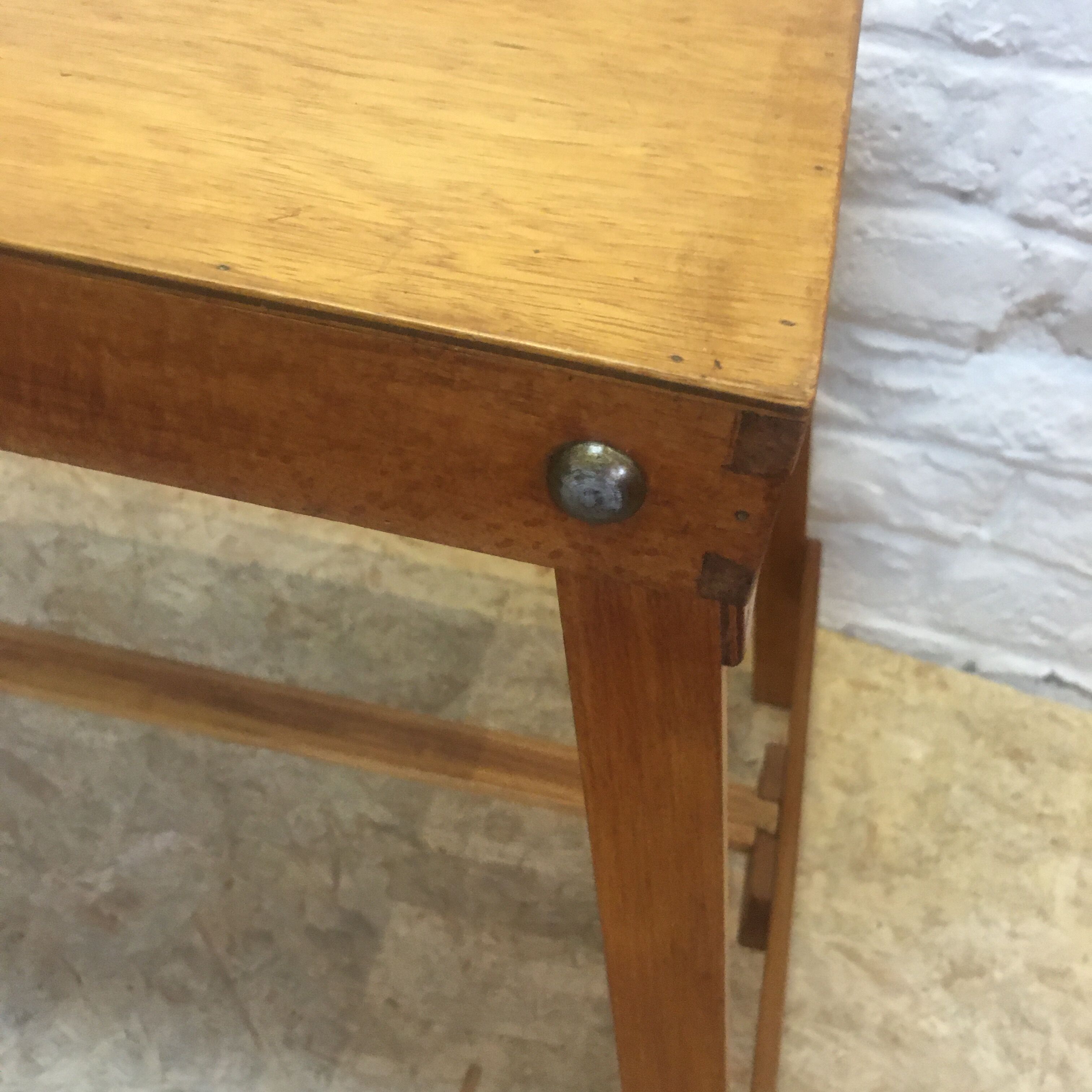 Country folding table