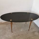 Oval coffee table in black opaline