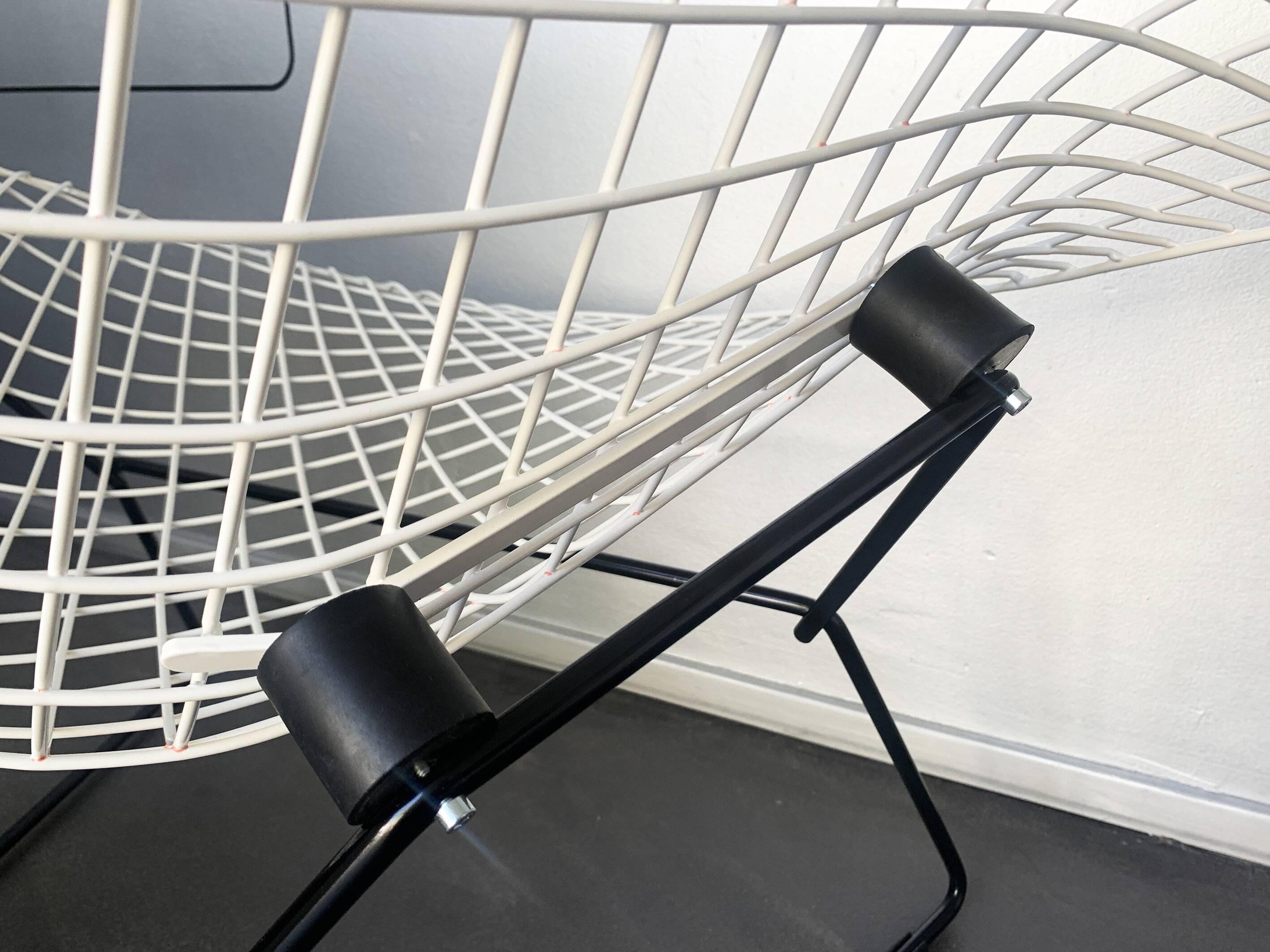 Big Diamond armchair, Harry Bertoia for Knoll International, 1950s-60s, restored