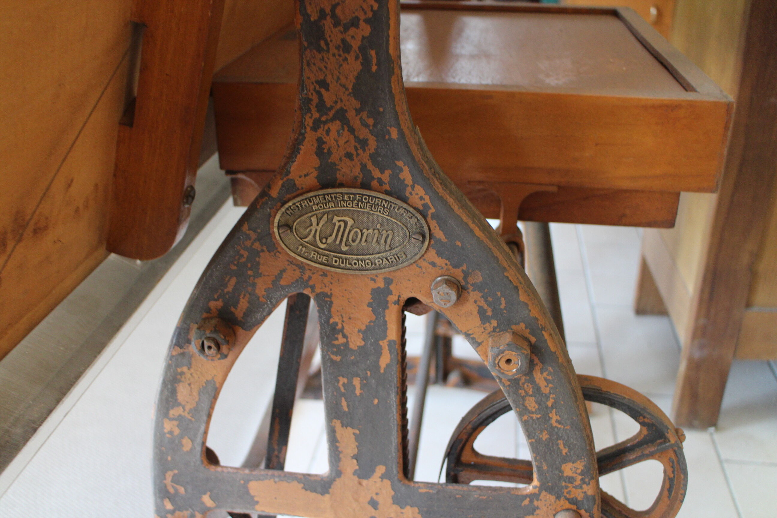 Architect's table industrial