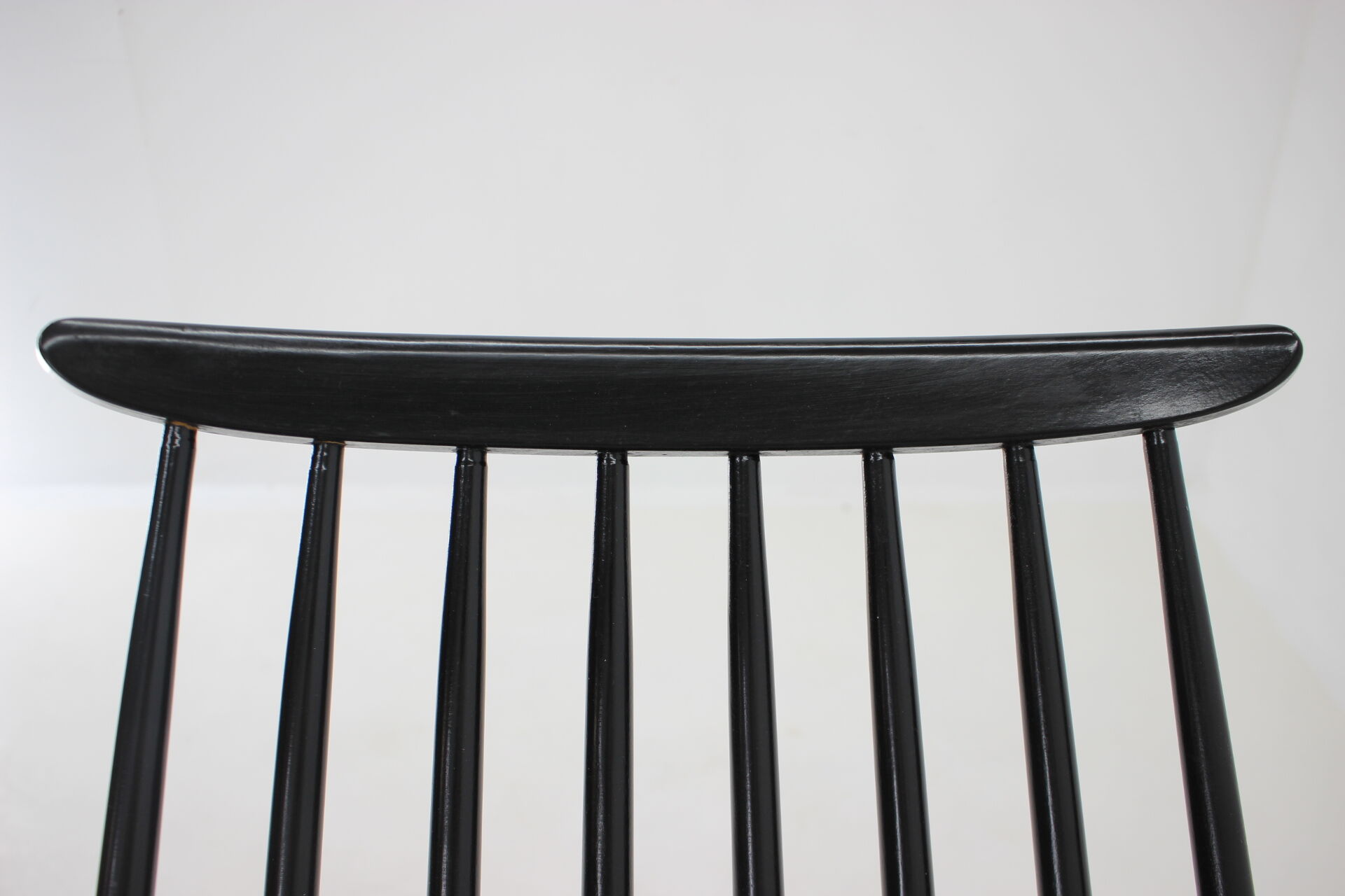 1960s Varjosen Puunjalostus Beech Rocking Chair, Finland