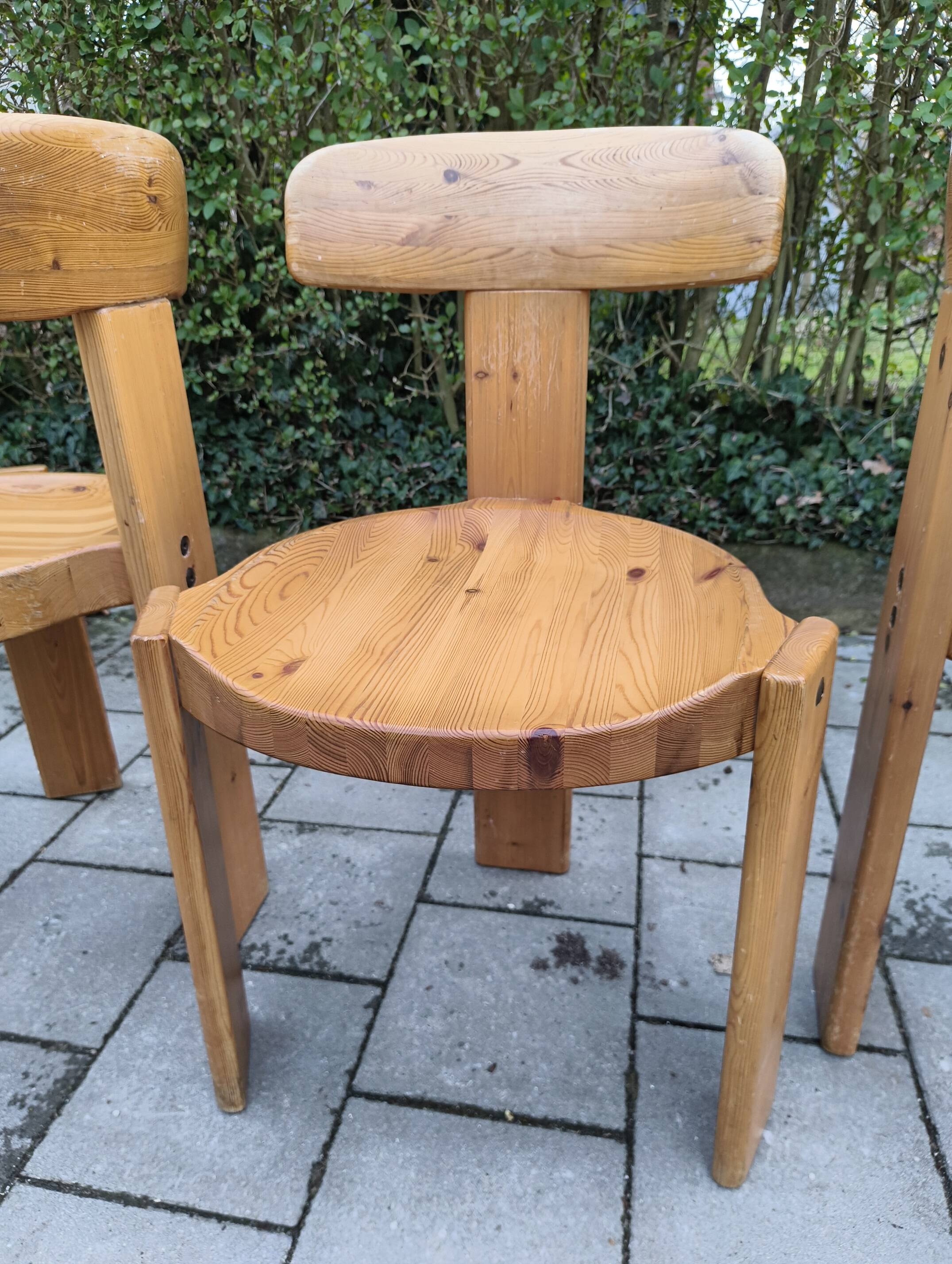 3chairs in pine by Antti Nurmesniemi