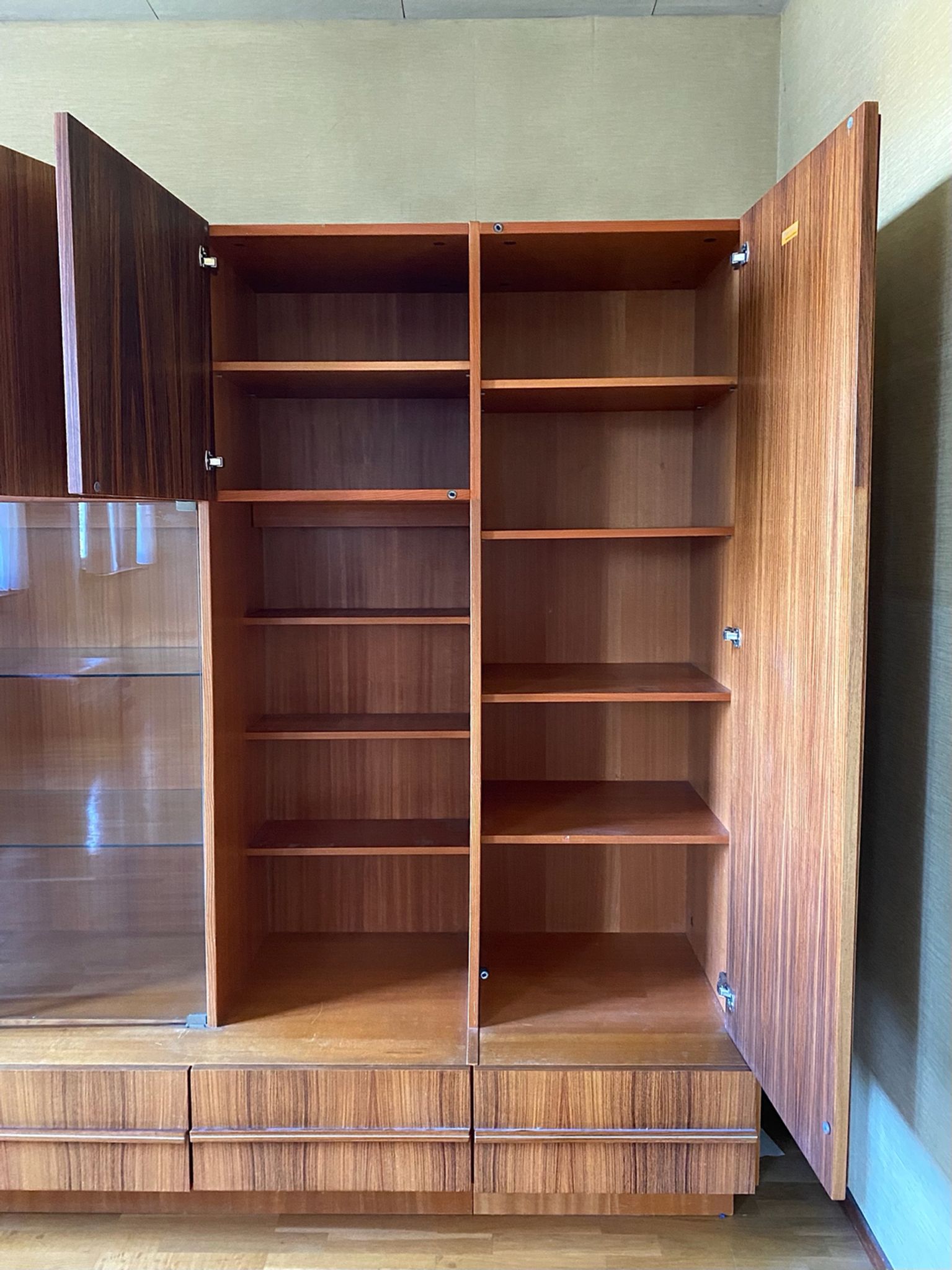 Wall unit / bookcase Italian Luigi Bartolini 1960