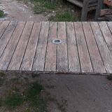 Guinguette table