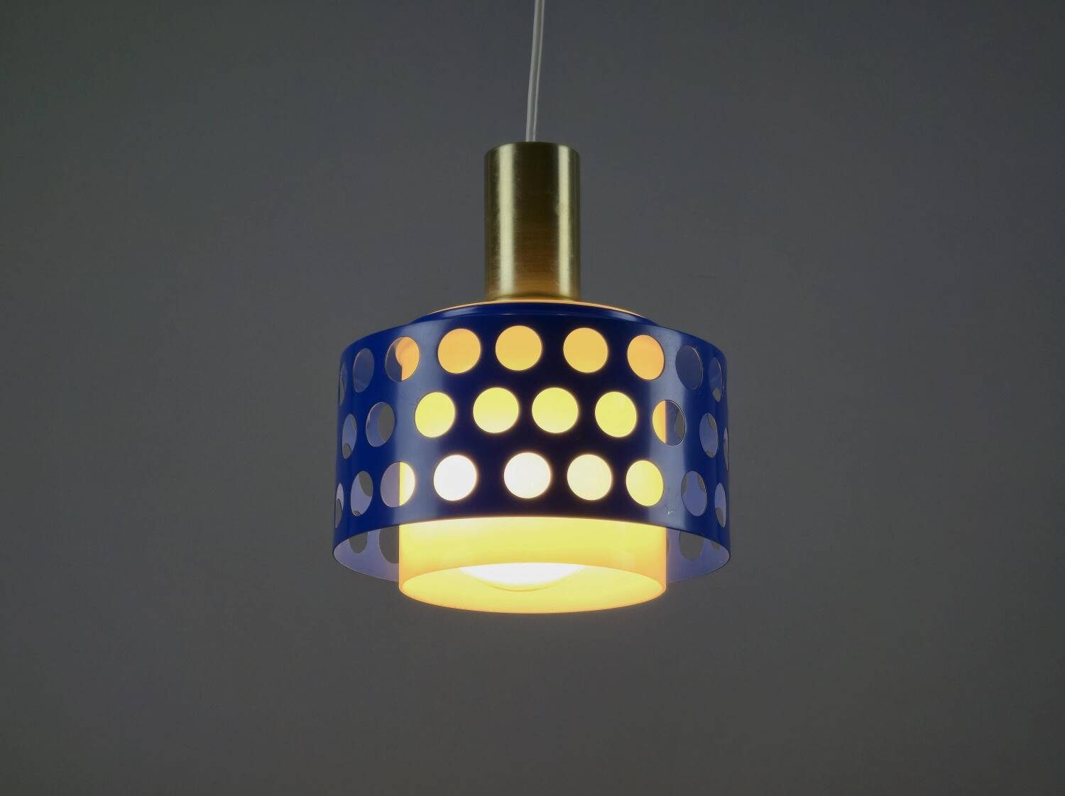 1970s finnish space-age lynx pendant lamp by kai finnmark