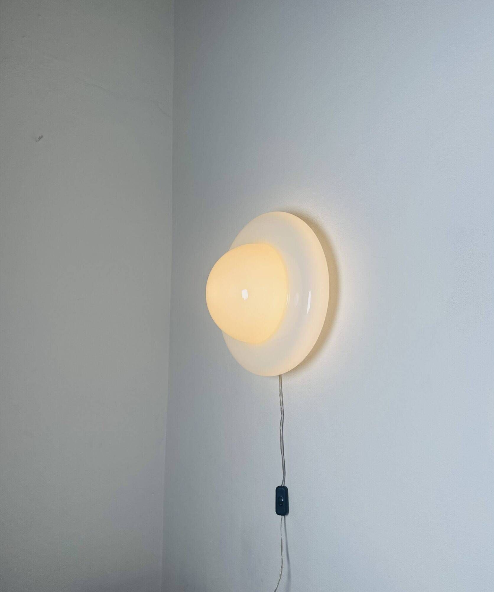 Sculptural Ufo Space Age Wall Lamp In Opal Glass, Italy 1970S