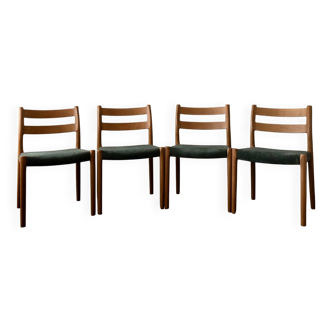 Vintage Danish Dining Chairs Model 84 Oak Niels O. Møller, 1960s, Set of 4